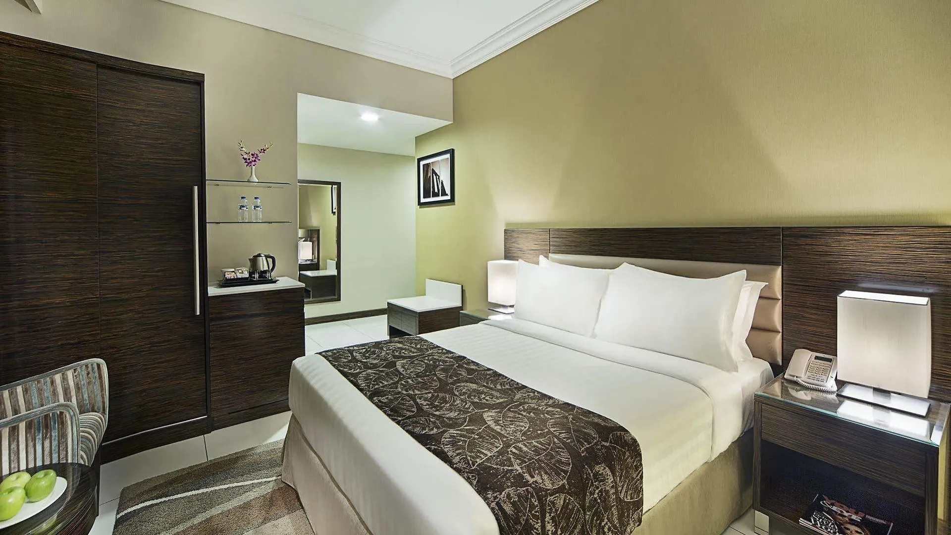 Gateway Hotel Dubai 3*,